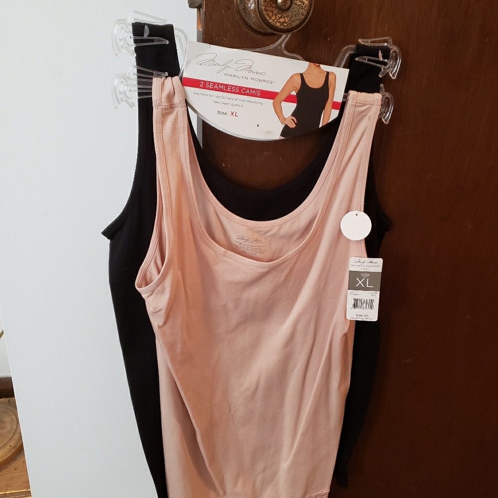 2 Brand new Camis